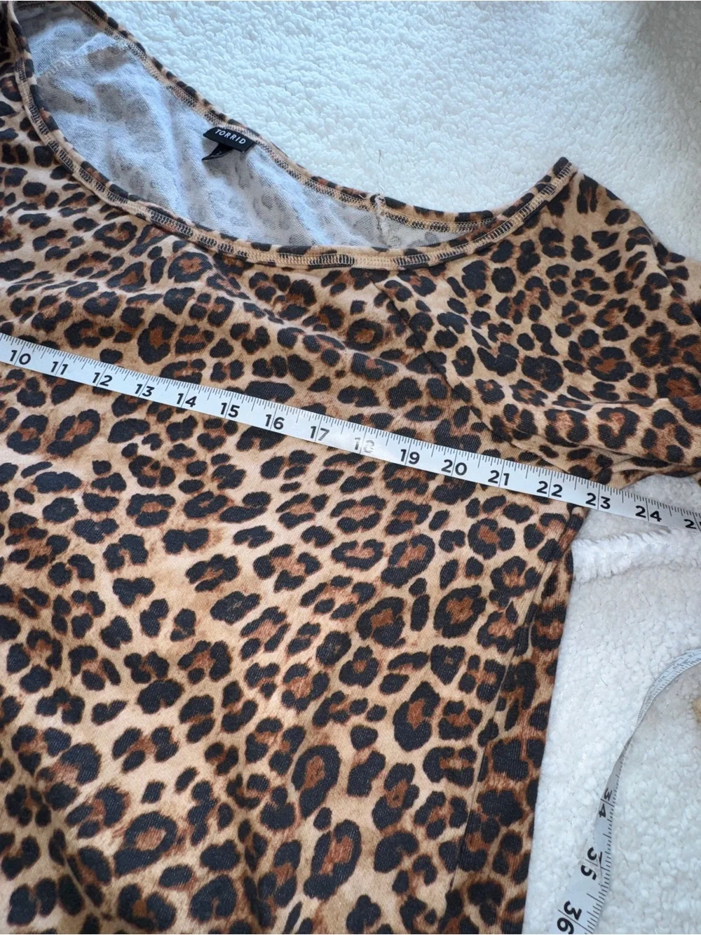 Torrid Off-Shoulder Light Weight French Terry Sweatshirt, leopard print sz 2 2X - Picture 11 of 12